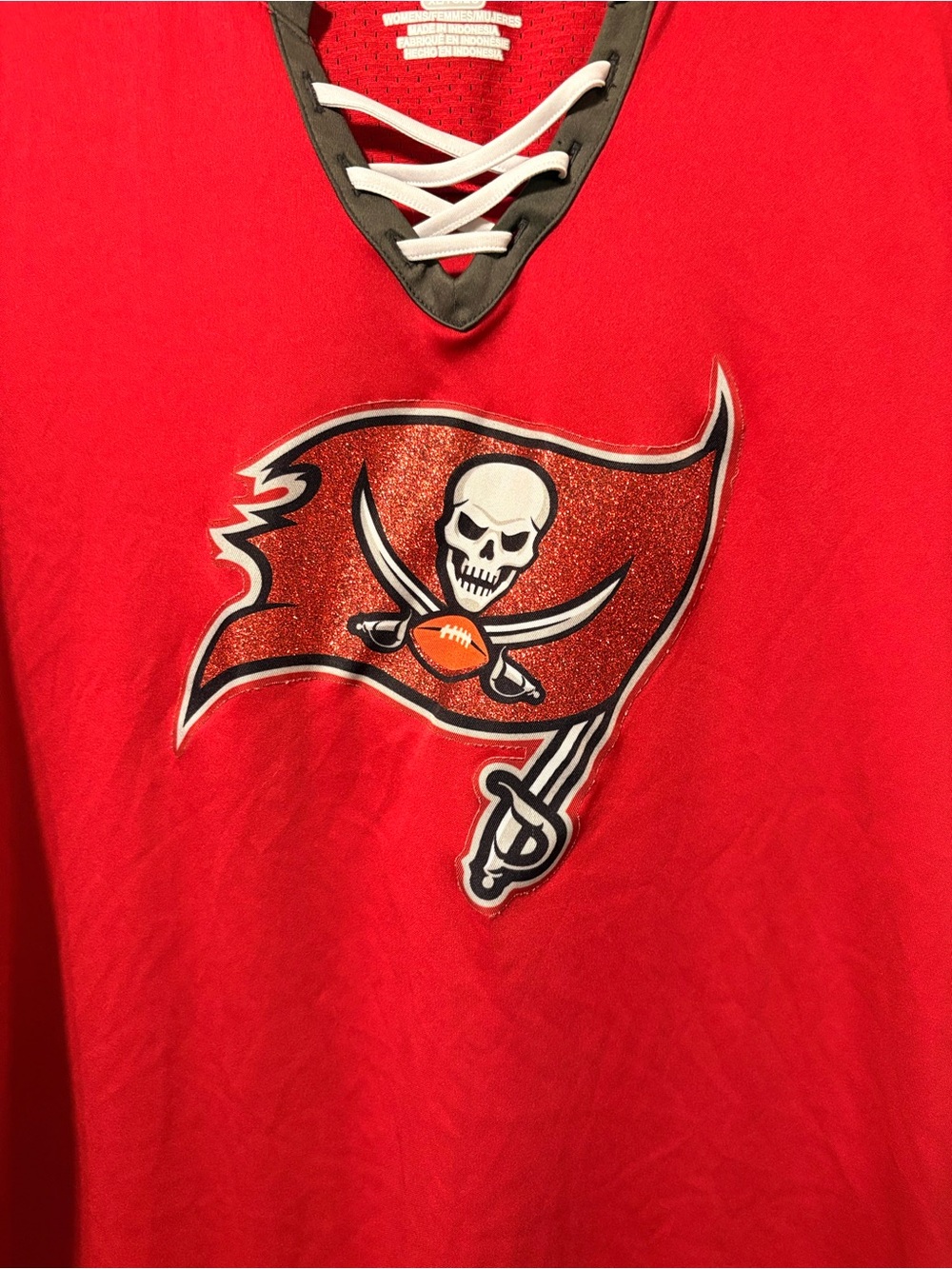 Tampa bay buccaneers Fanatics Red Women's Mesh Jersey Top